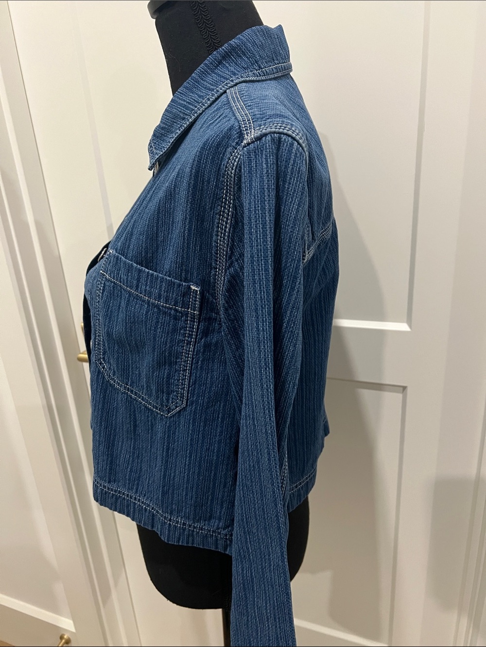 Gap 1969 Classic Blue Denim Jacket - Women - Picture 4 of 7